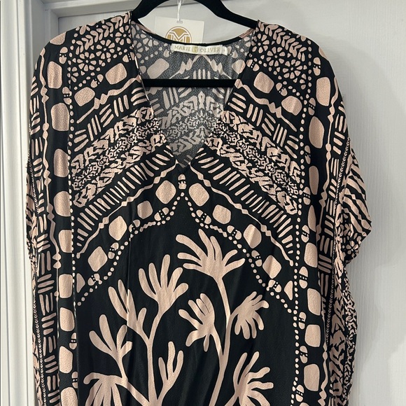 MARIE OLIVER OLIVER CAFTAN SIZE MEDIUM - Picture 6 of 10